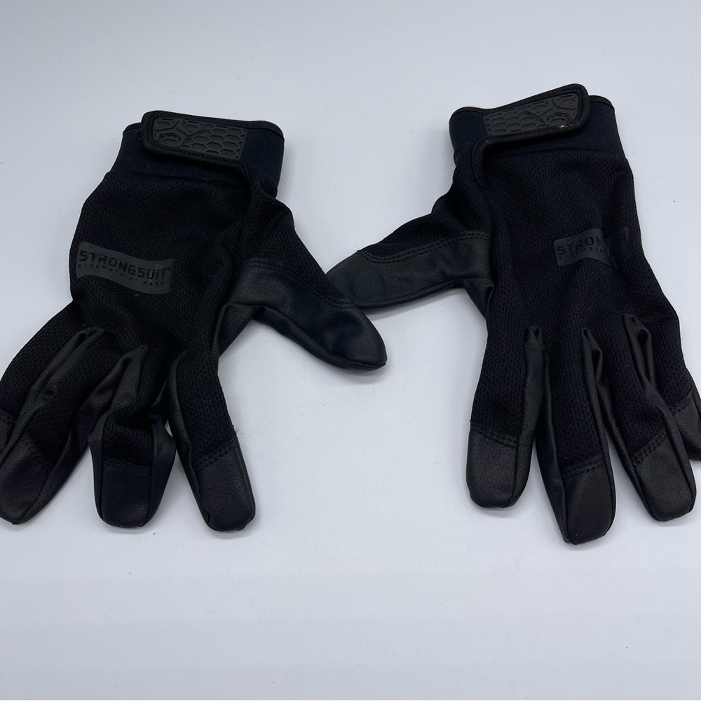 Intek MFG Strongsuit Second Skin, Men's Gloves Size XXL. In excellent condition!